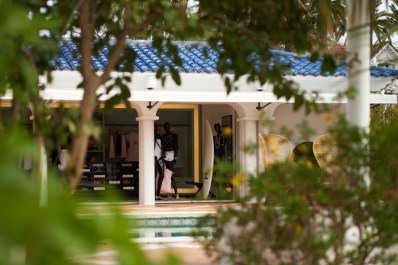 chanel-saint-tropez-ephemeral-boutique-2013