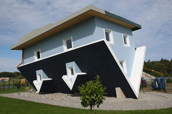 upside-down-house